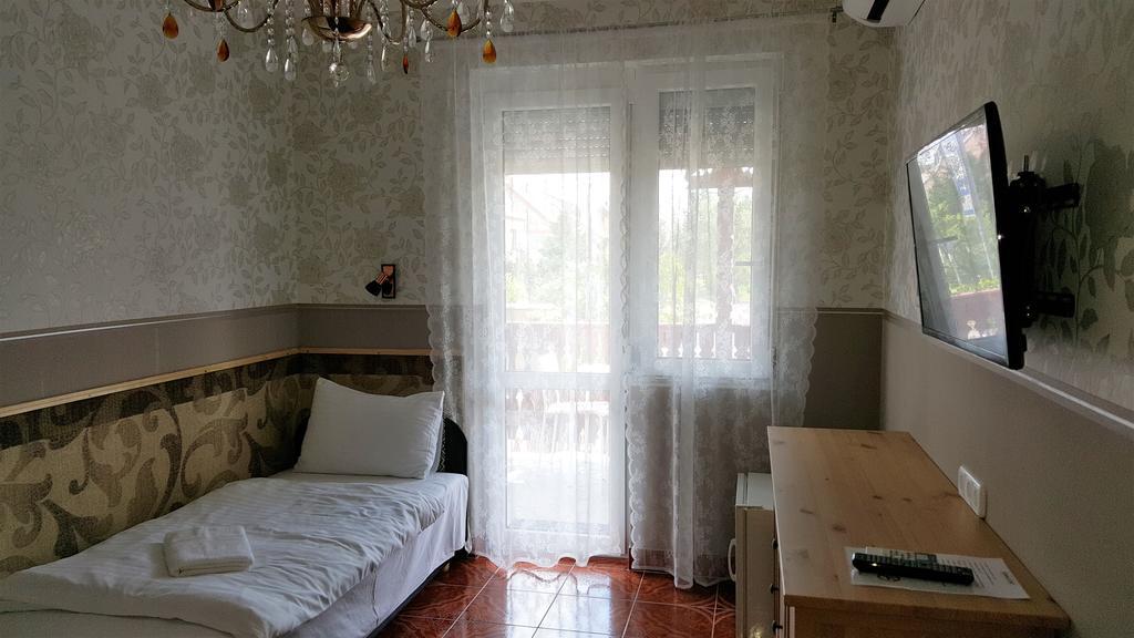 Apartmán Kitti Panzio Mogyoród Exteriér fotografie